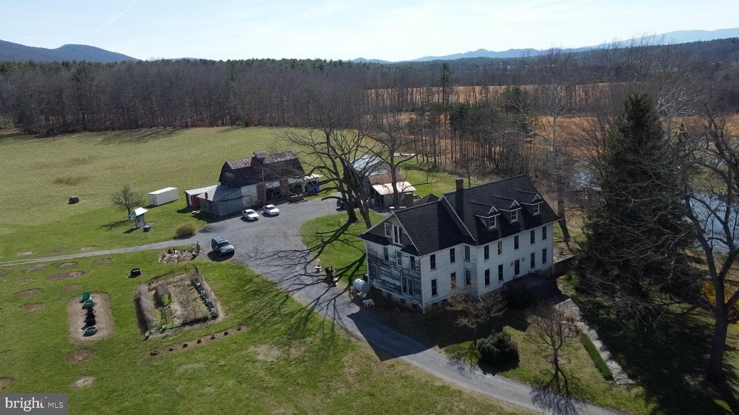 33940 Mountain Valley Road photo 10