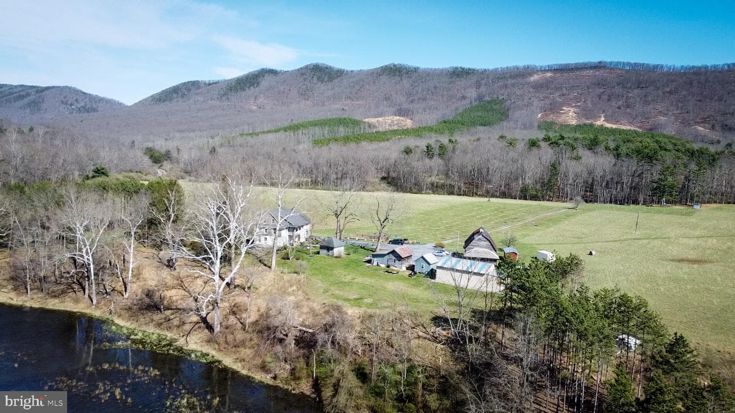33940 Mountain Valley Road photo 12