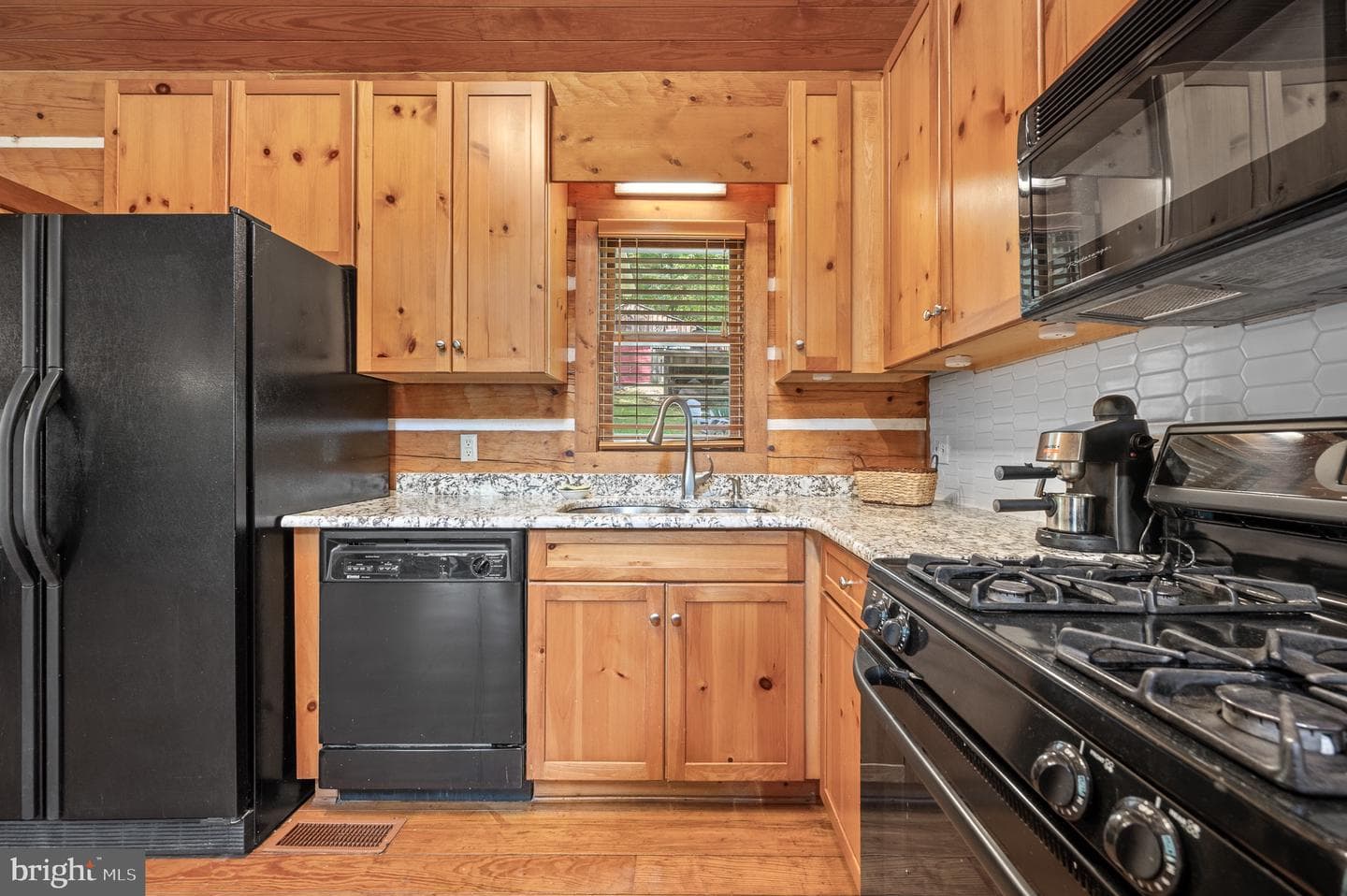 1795 Karnes Road photo 18
