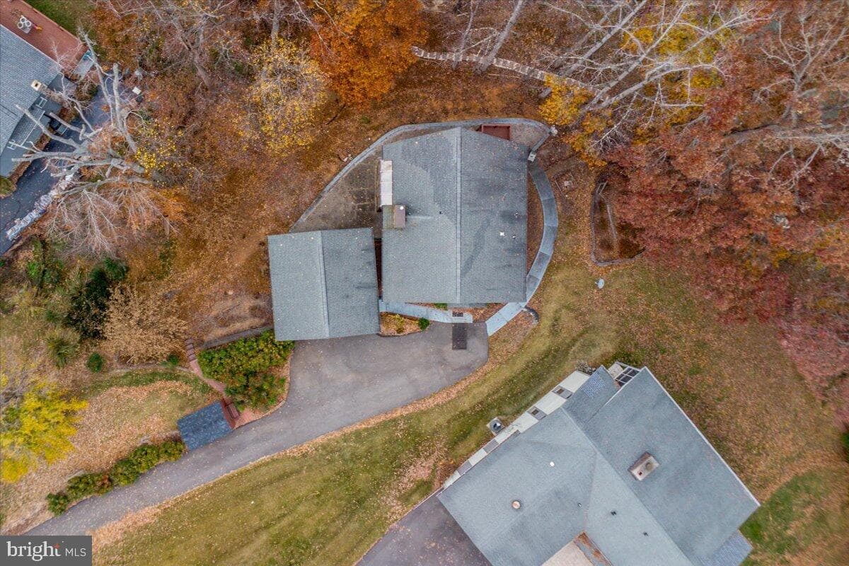307 Meadow Point Drive photo 10