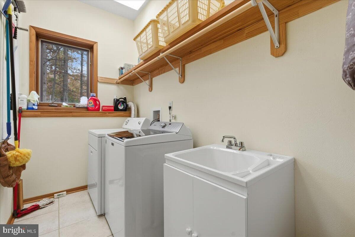 307 Meadow Point Drive photo 44