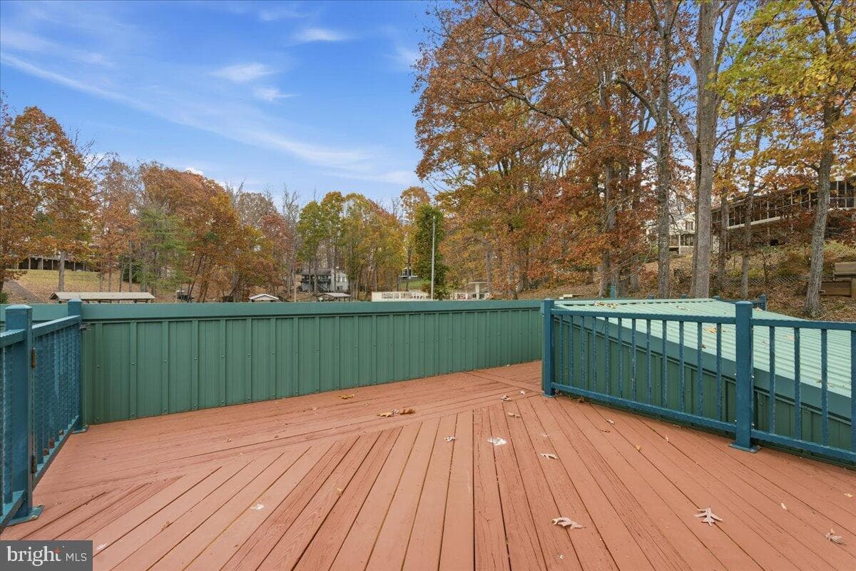 307 Meadow Point Drive photo 56