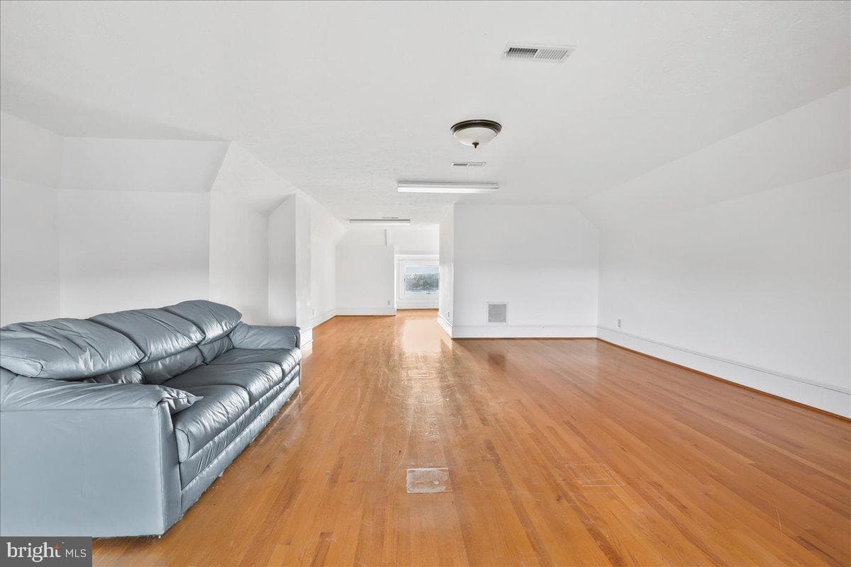 4059 Lowry Rd. photo 90