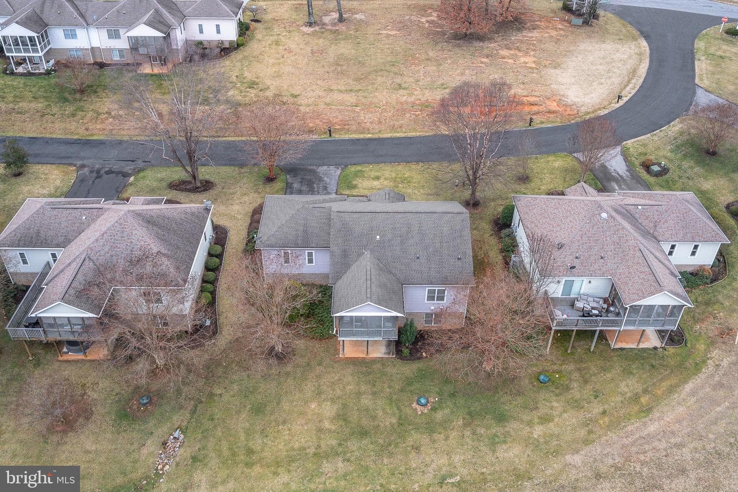 1052 8th Fairway Lane photo 46