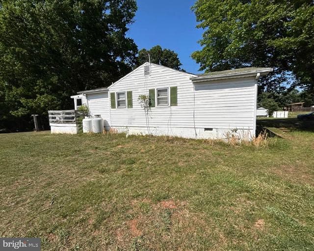 1056 Boyds Lane photo 3