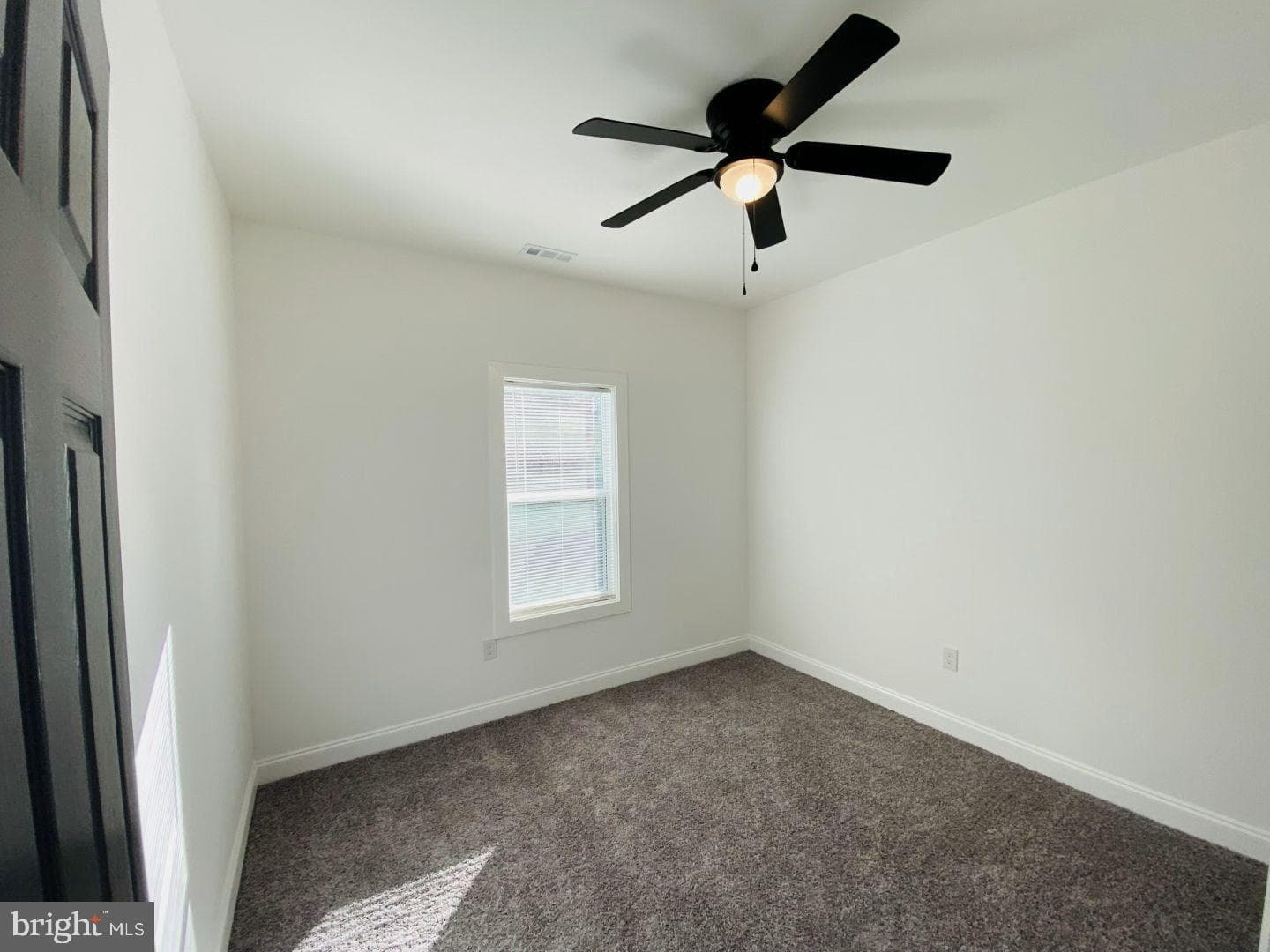 326 2nd Ave photo 64