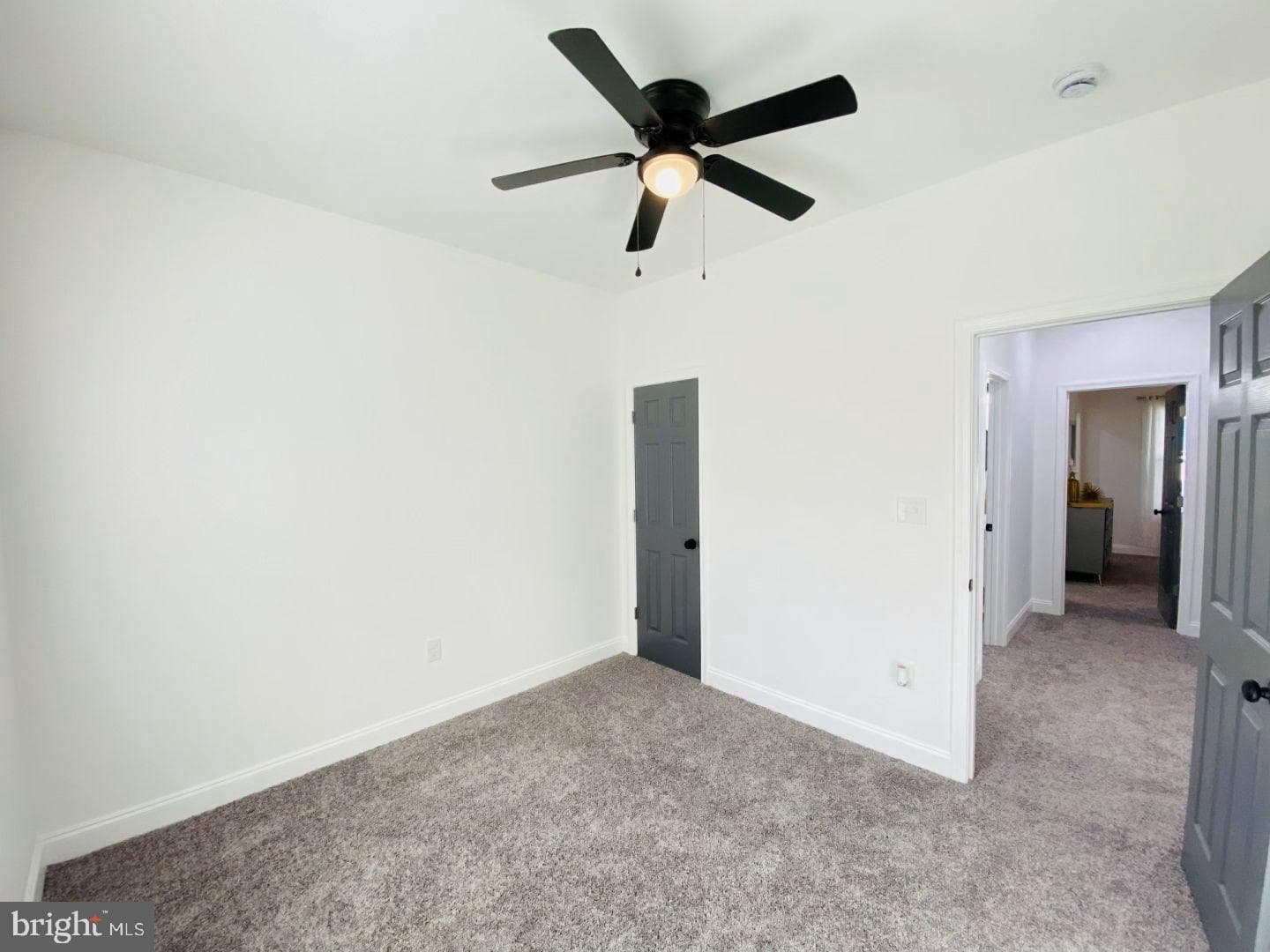326 2nd Ave photo 65