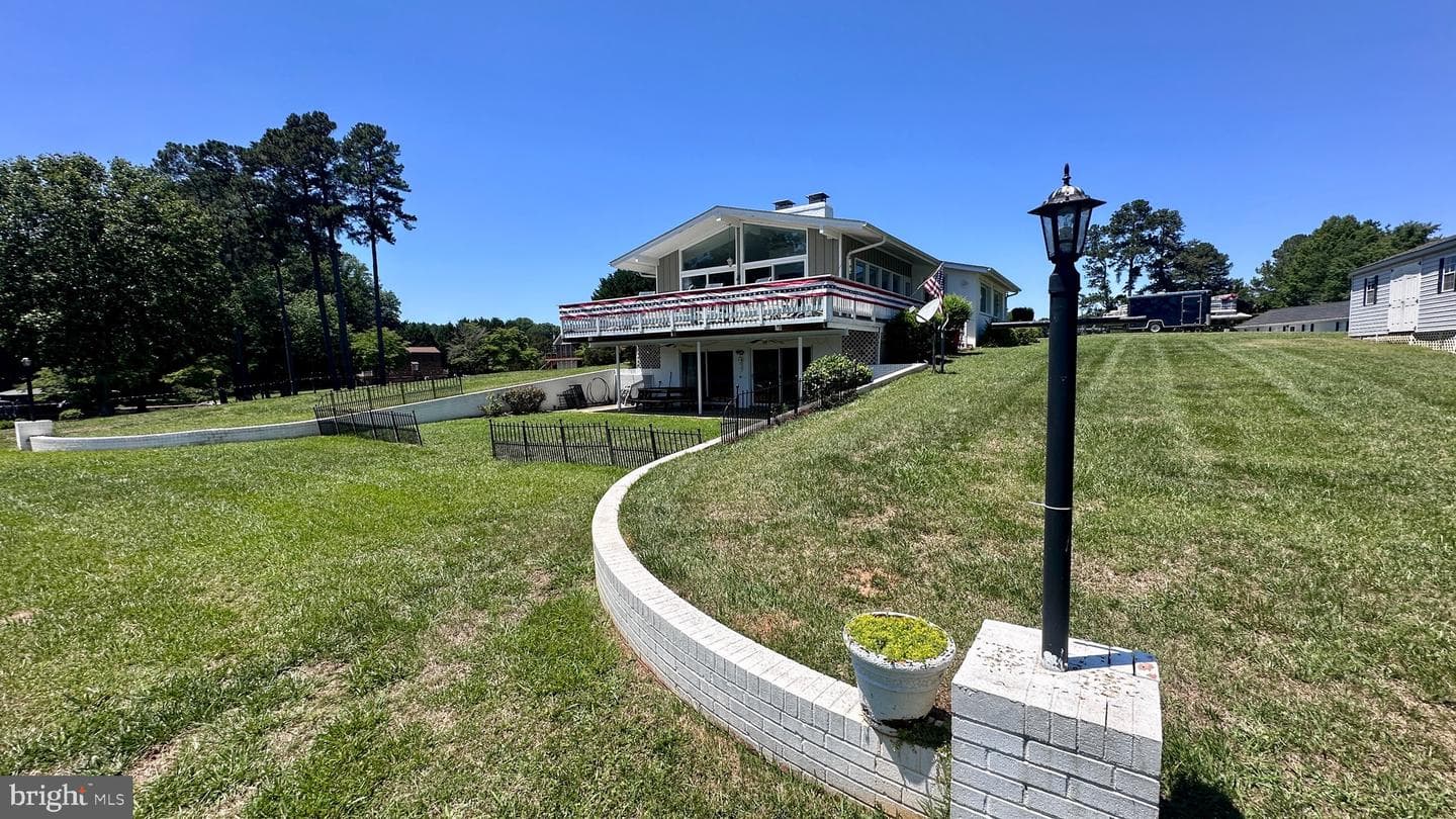 224 Kelly Drive photo 107
