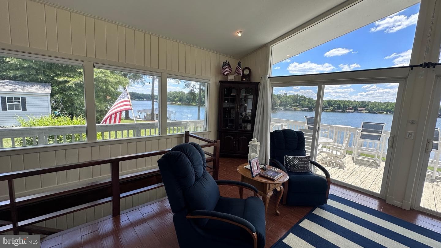 224 Kelly Drive photo 28