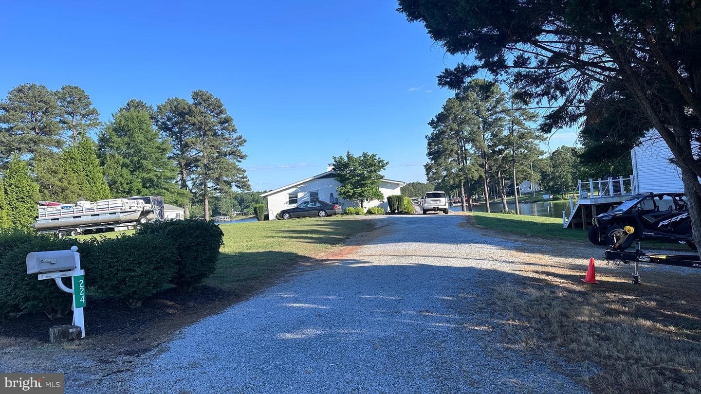 224 Kelly Drive photo 94