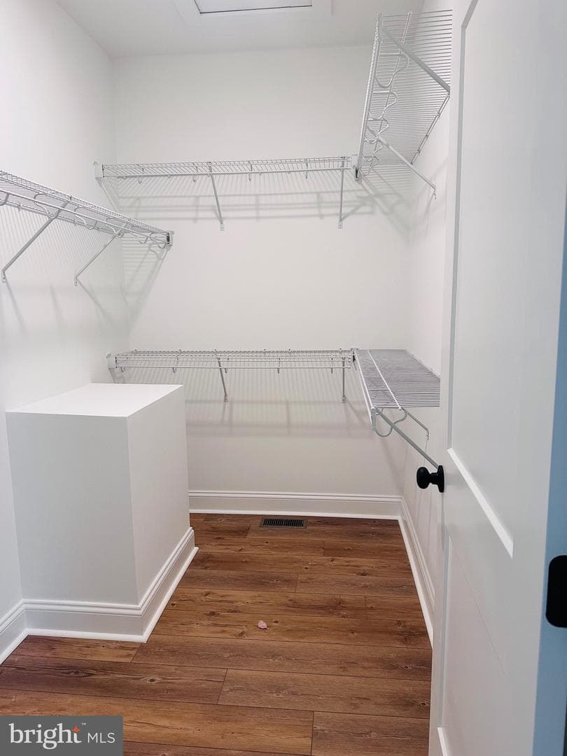 722 Columbia Rd. photo 12