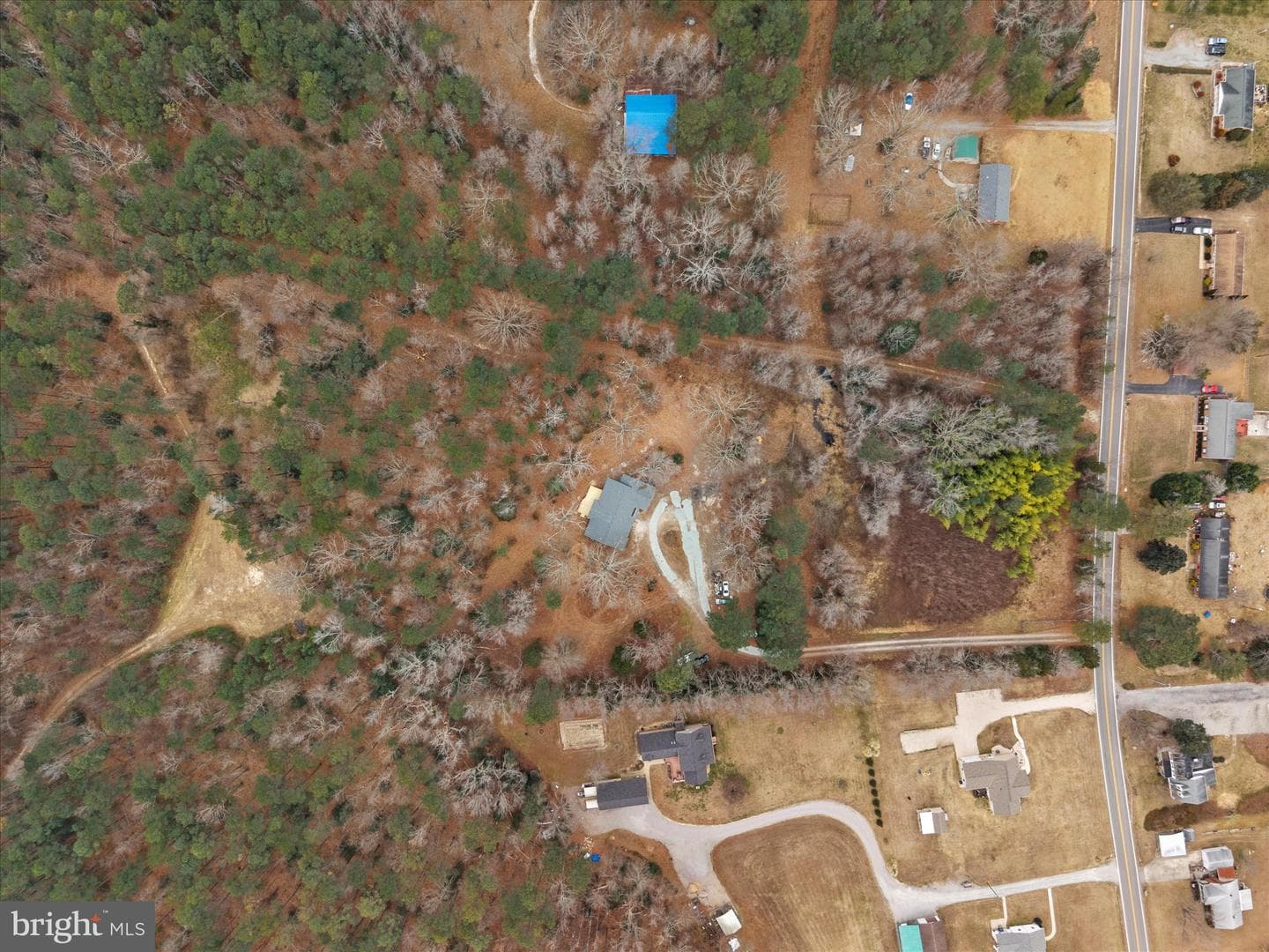 10009 River Road photo 57