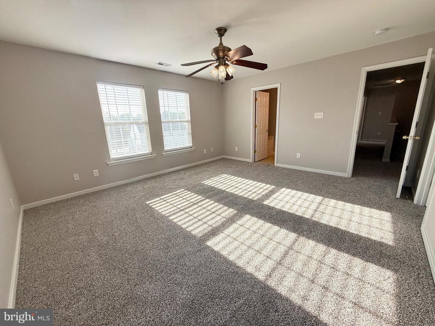 2937 Abbeydale Court photo 20