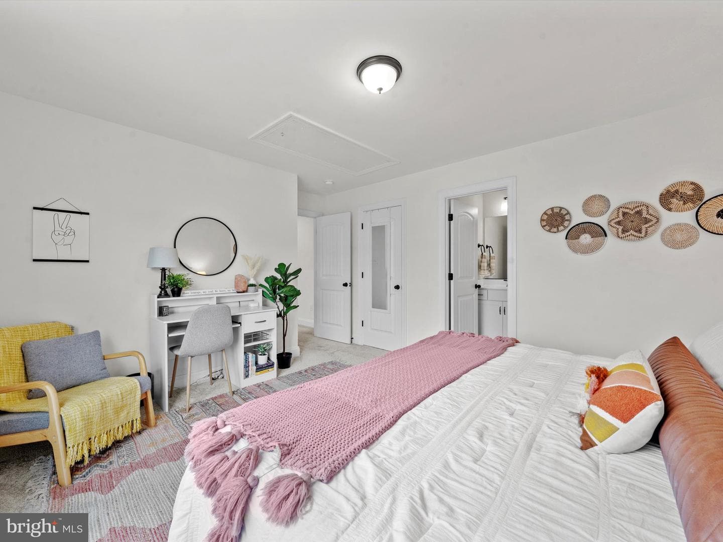 16819 Chalet Court photo 56