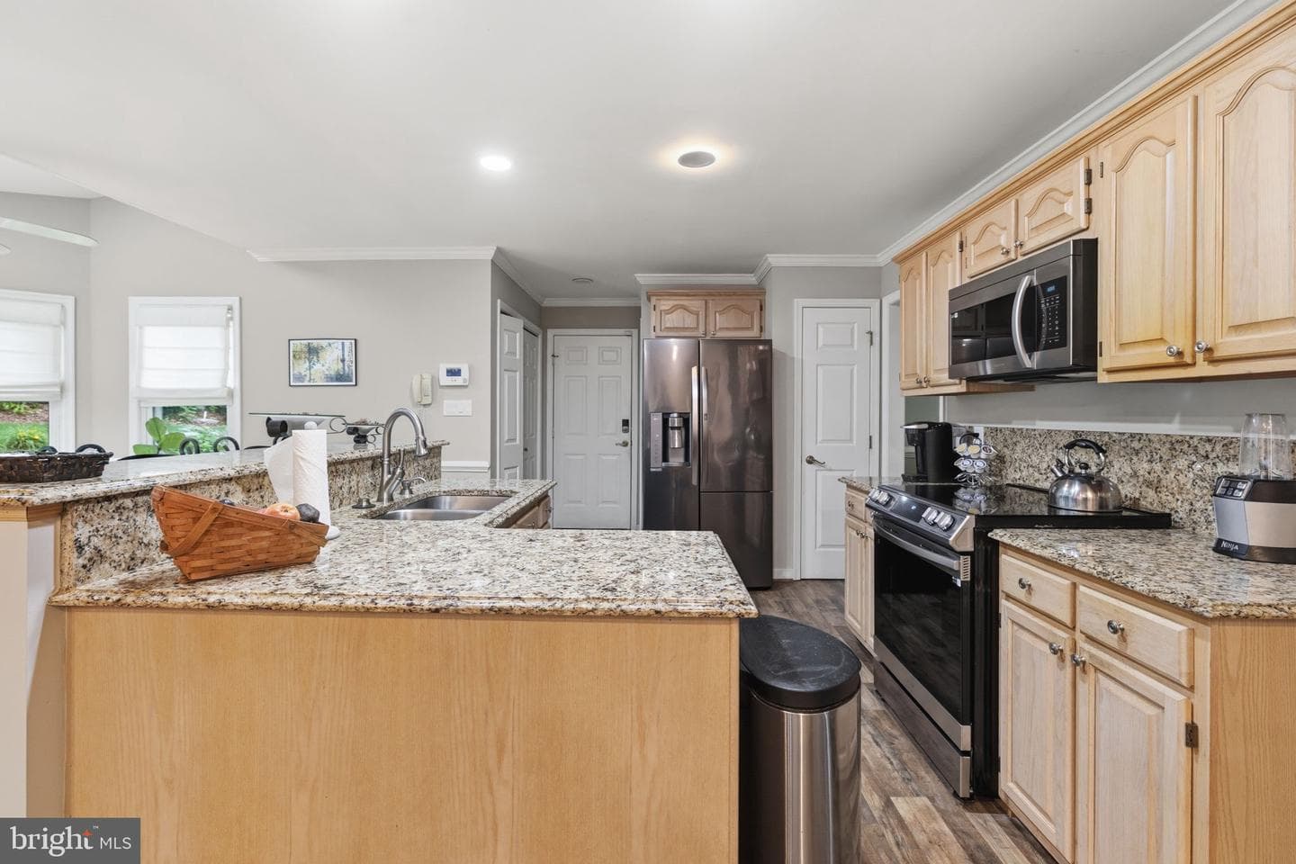 6401 Arbor Landing Drive photo 11
