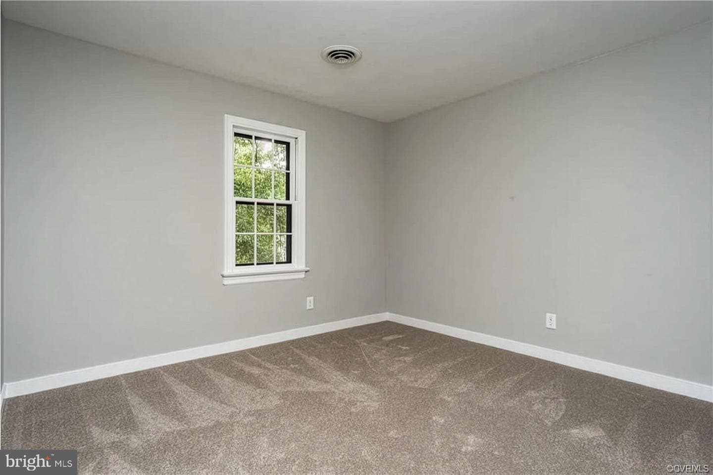 1412 Turnmill Drive photo 14