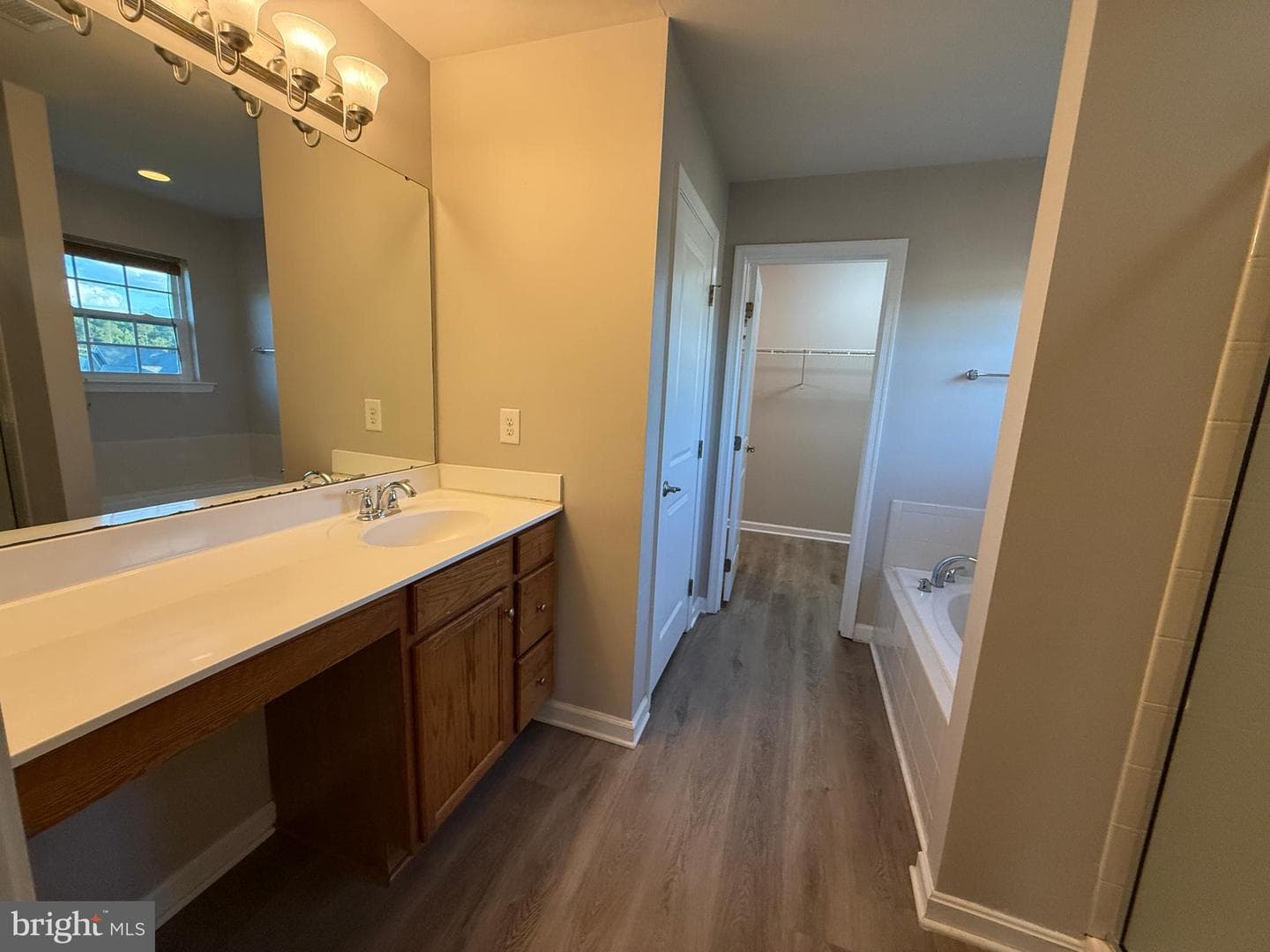 7301 Hamner Terrace photo 33
