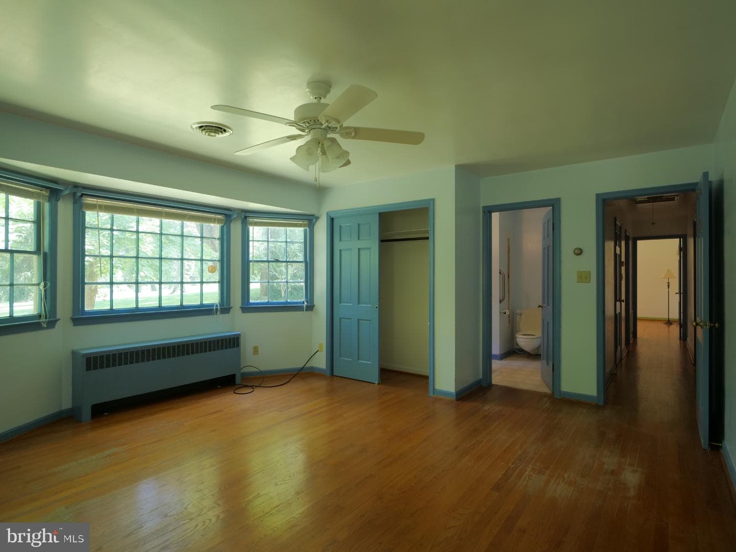 216 S Buckmarsh Street photo 18