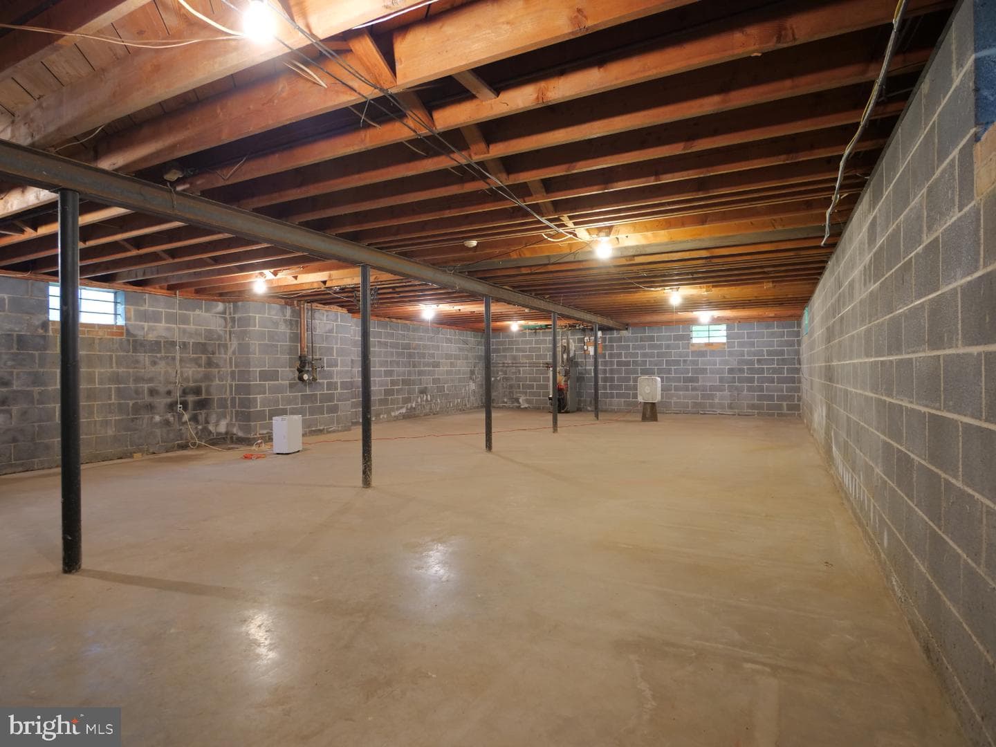 216 S Buckmarsh Street photo 24