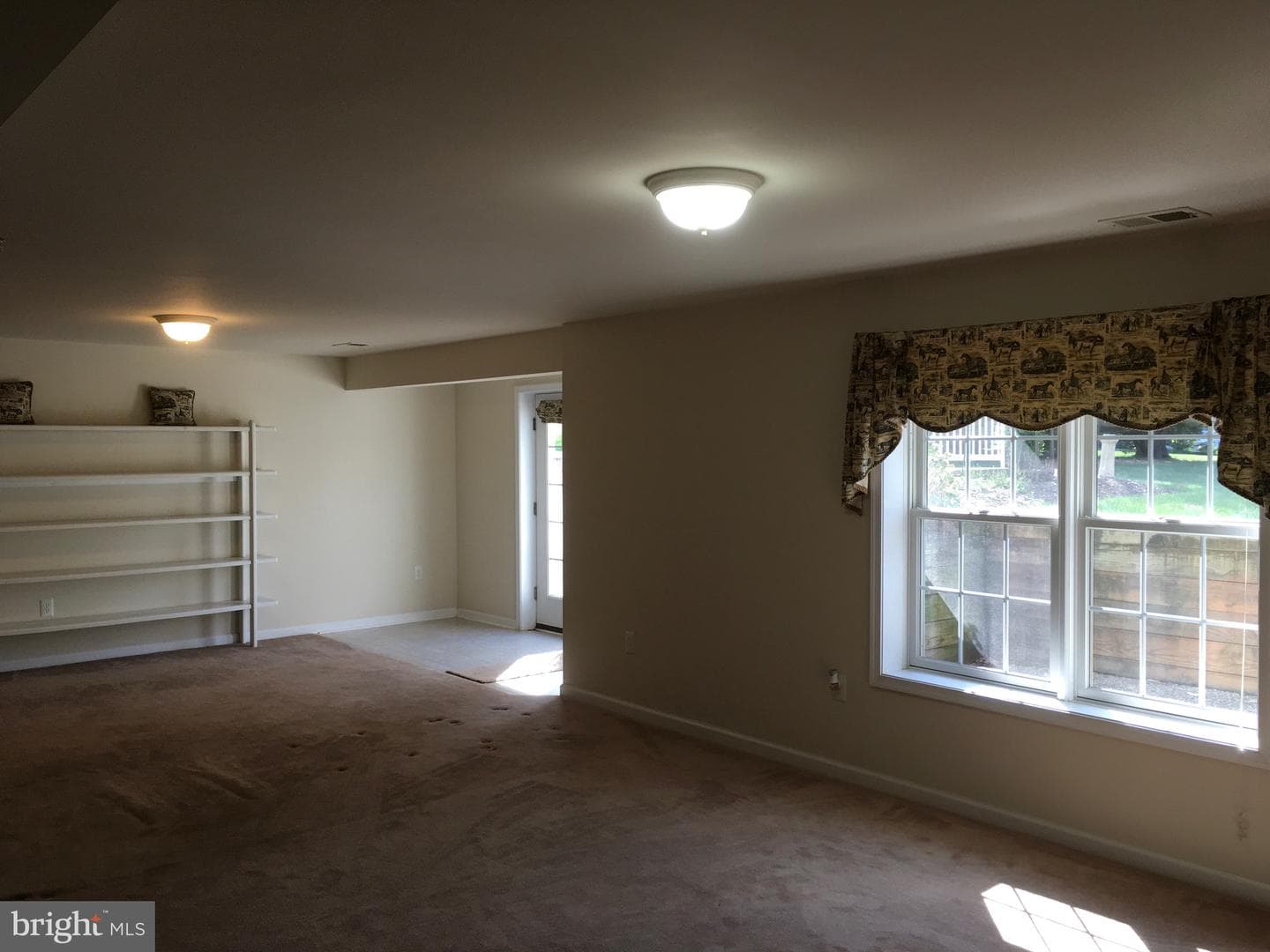 405 Custer Court photo 21