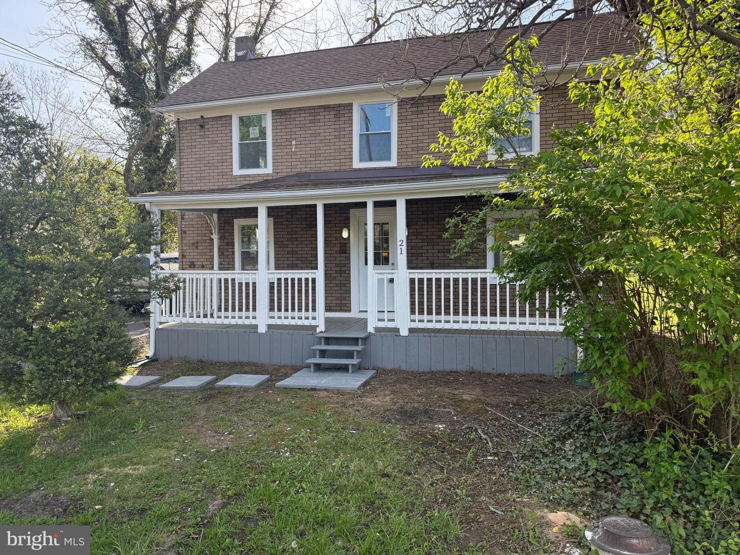 21 S Greenway Avenue photo 1