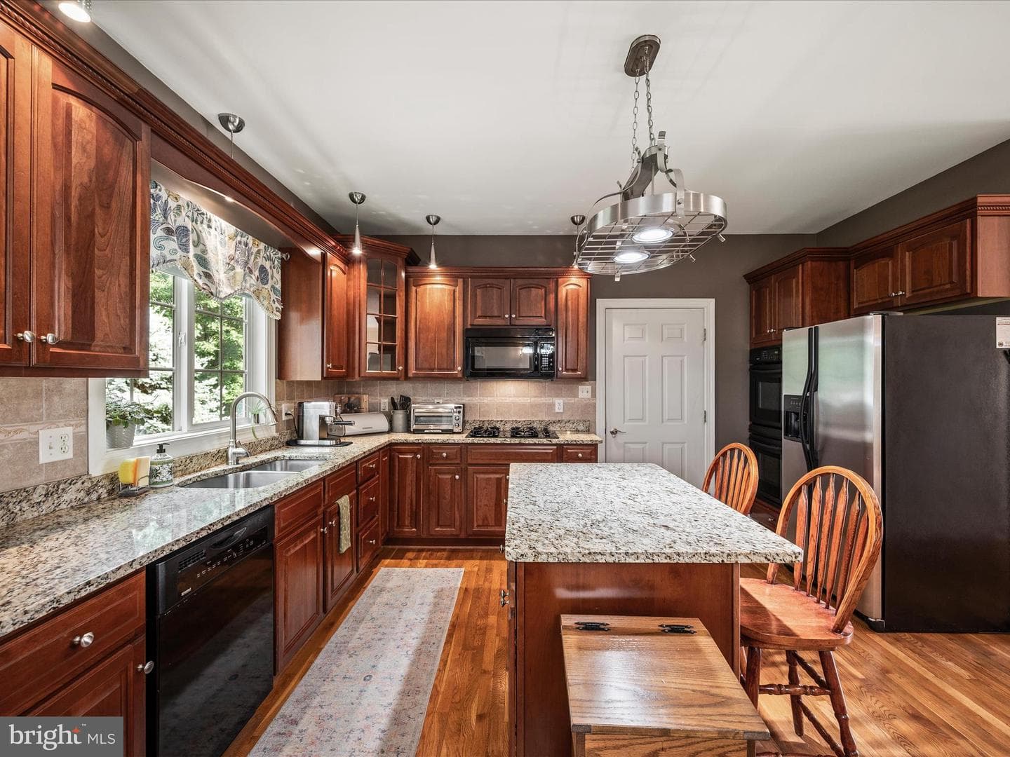 112 Tyson Drive photo 20