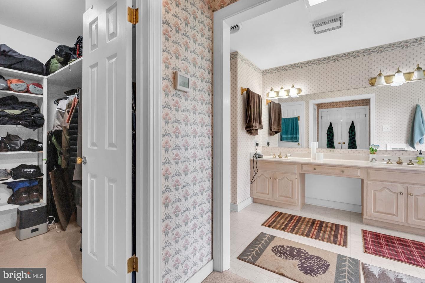 2072 Senseny Road photo 32