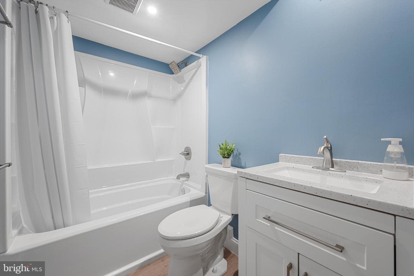 119 Lakeview Lane photo 35