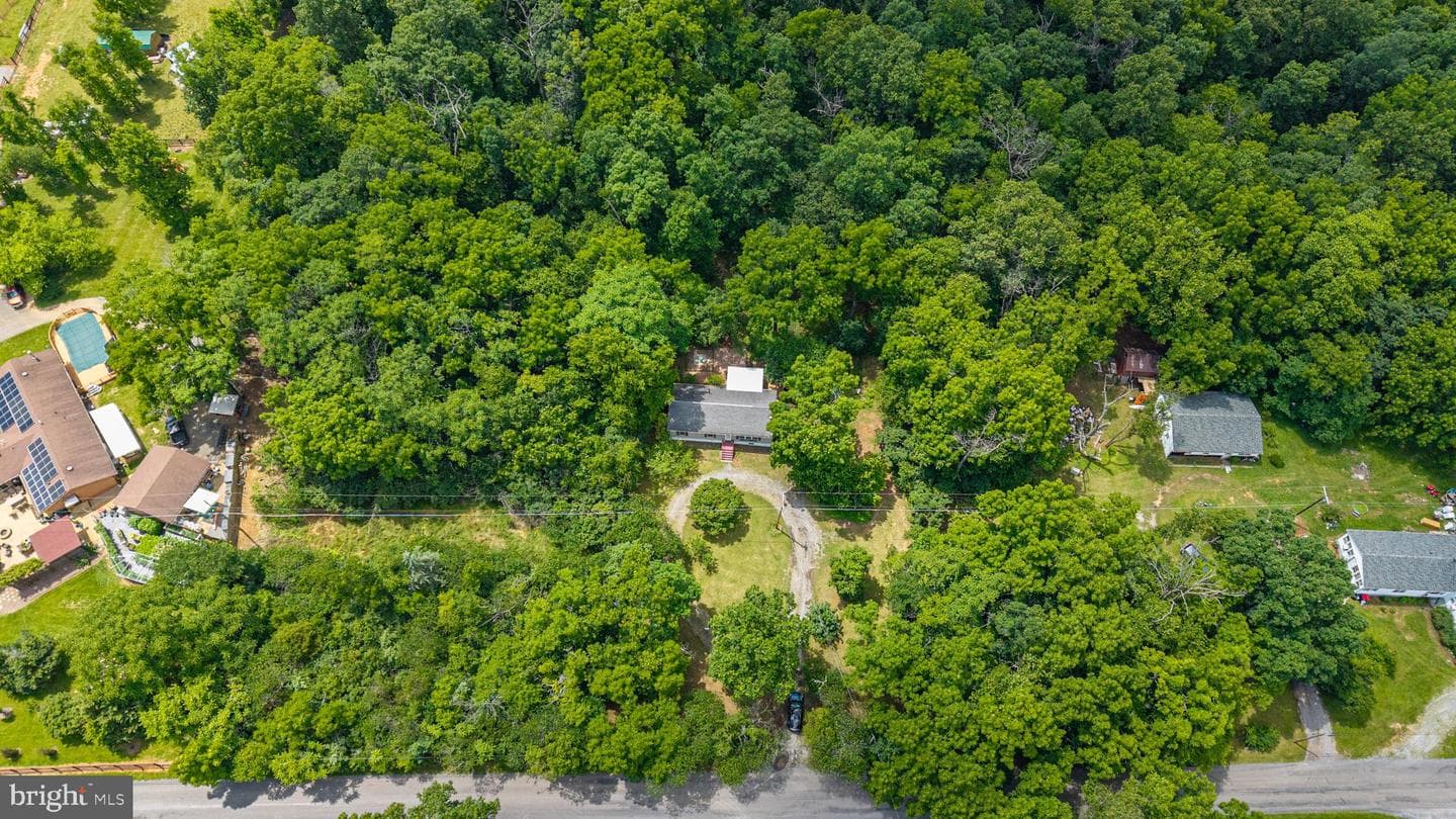 513 Russell Road photo 32