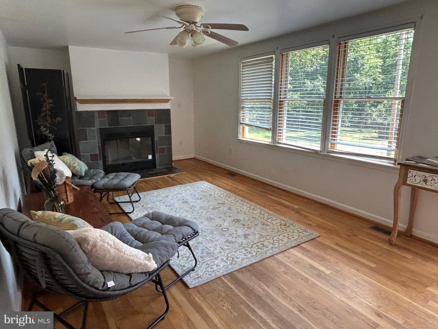 513 Russell Road photo 9