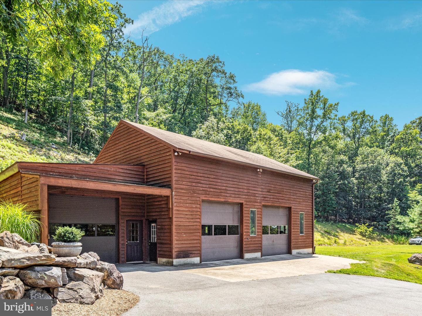 4327 Ebenezer Road photo 30