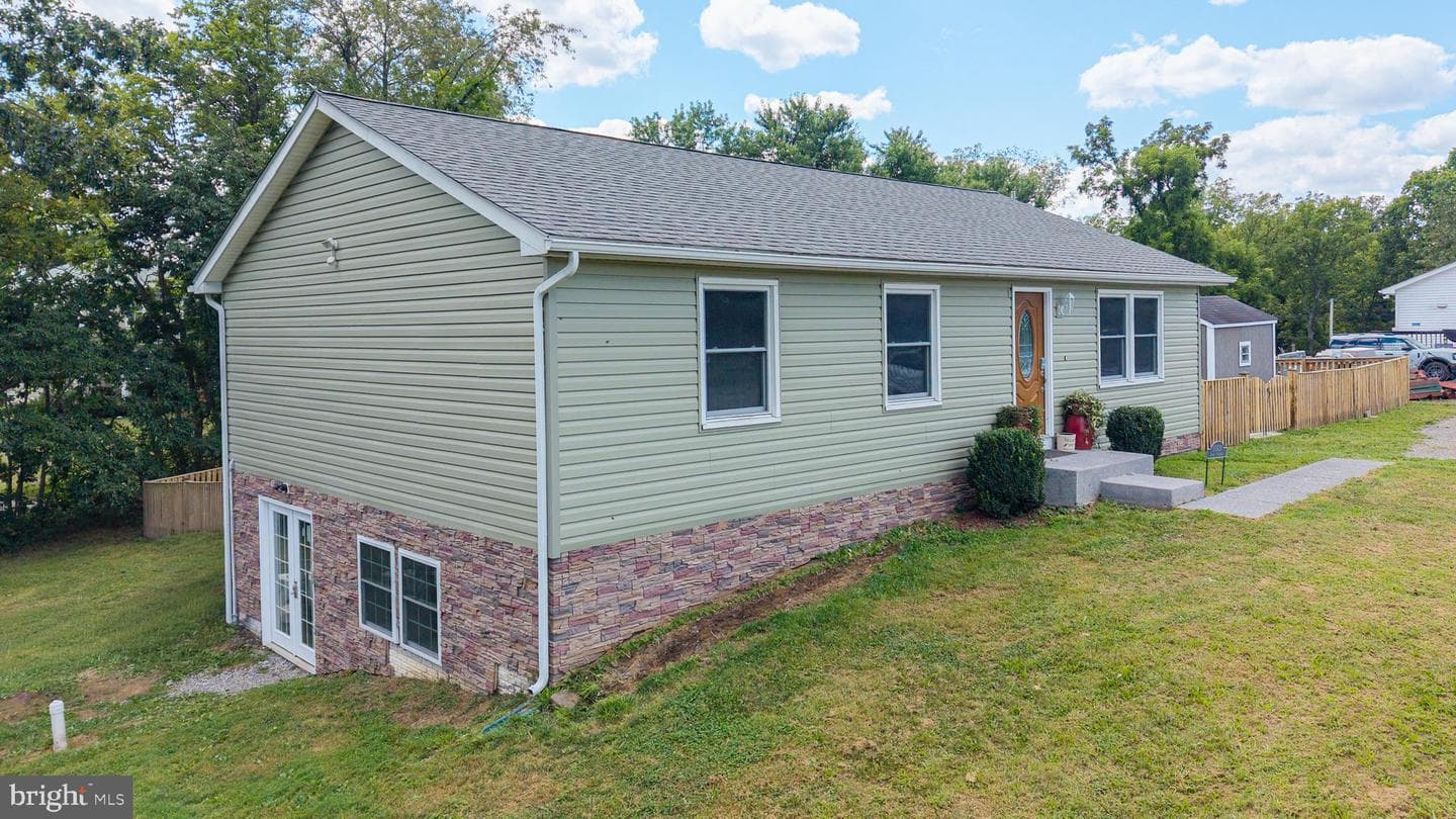 11531 Lord Fairfax Highway photo 67