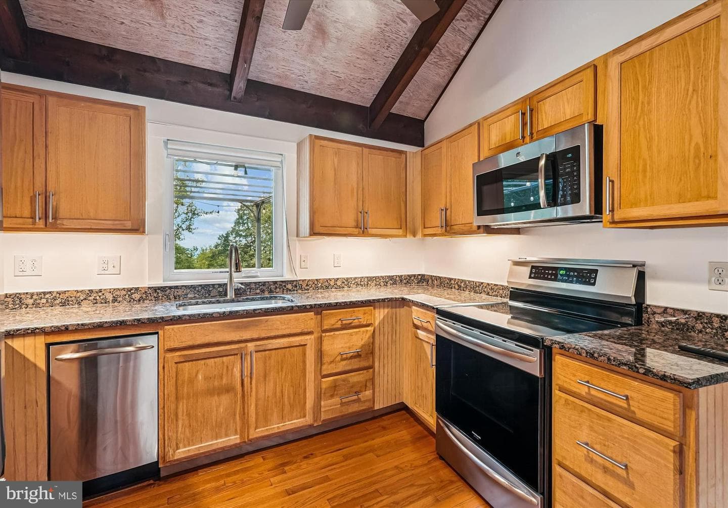 21826 Blue Ridge Mtn Road photo 19