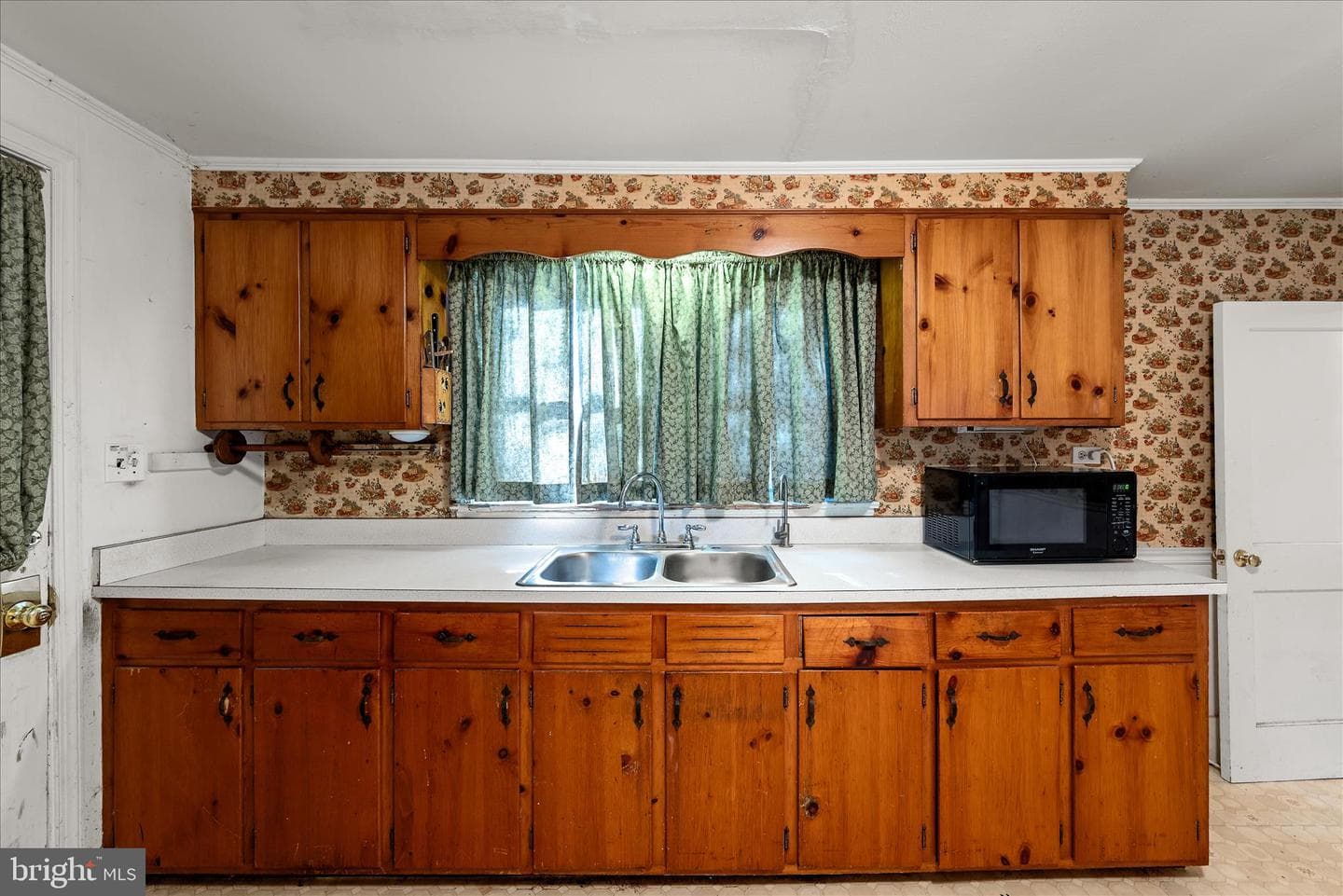 1621 Lockes Mill Road Road photo 8
