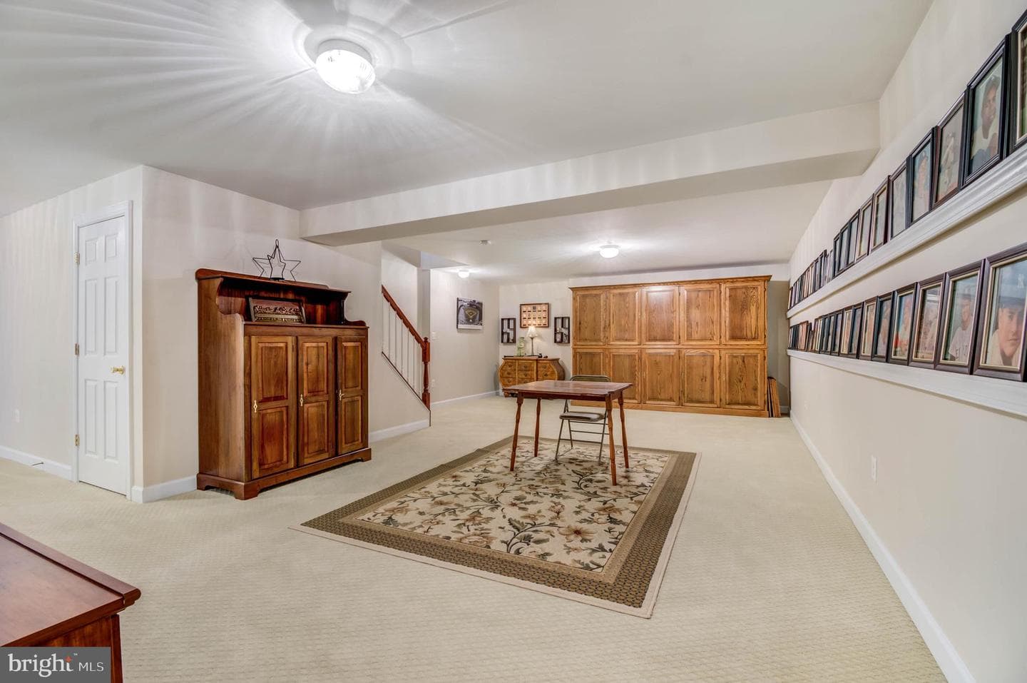 113 Roseville Court photo 36