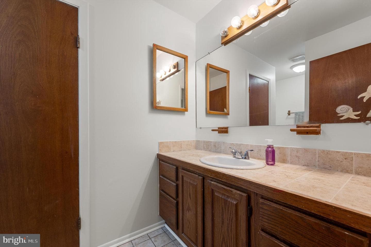 6521 Howellsville Road photo 22
