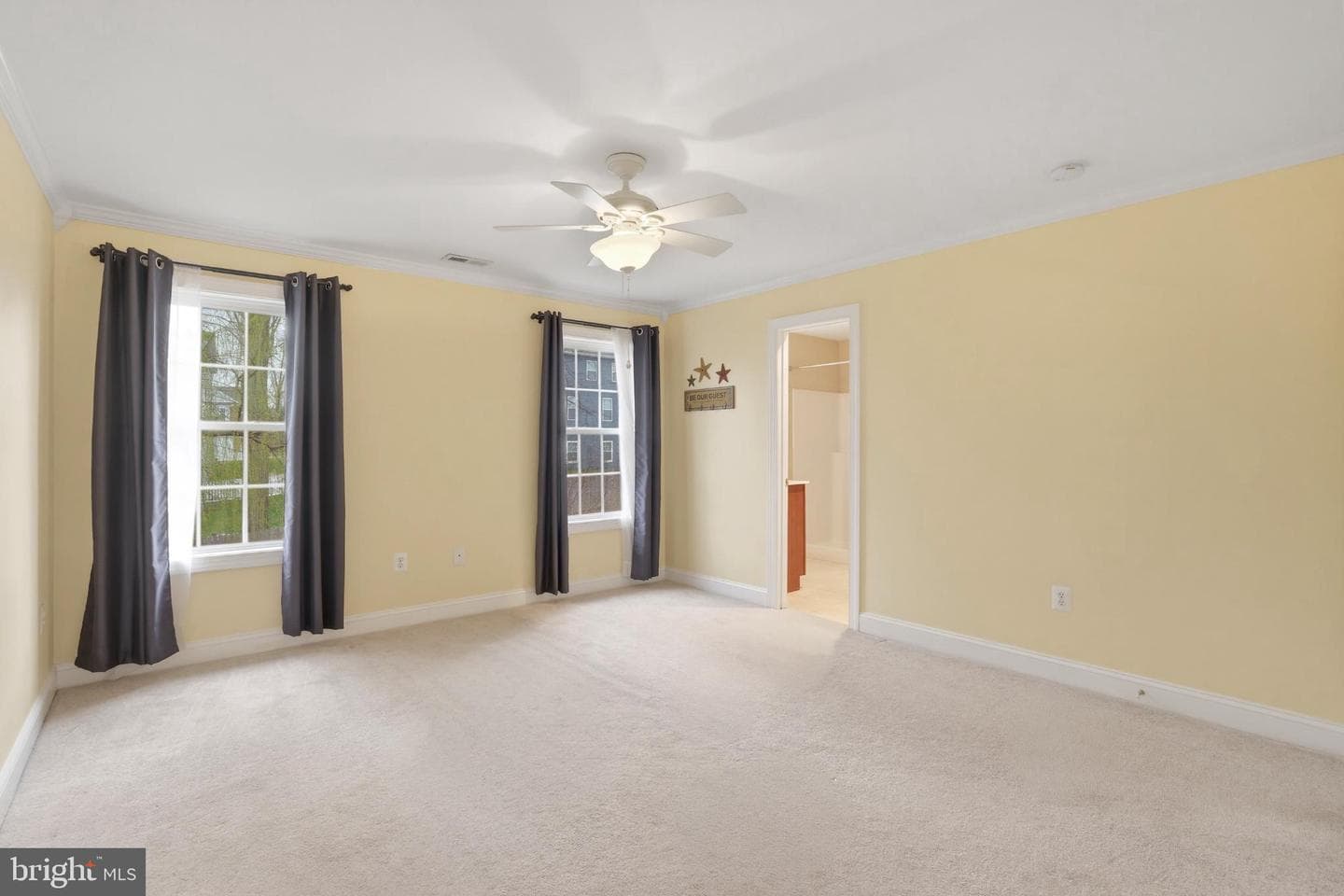 413 Montgomery Court photo 44