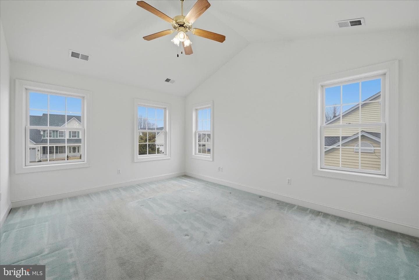 404 Fremont Court photo 40