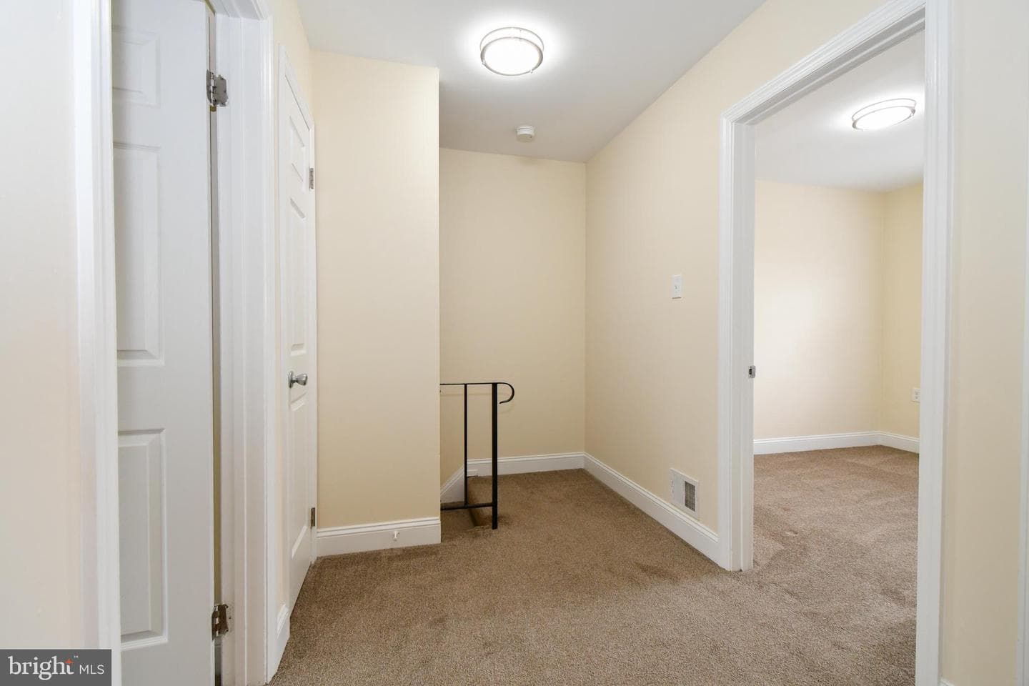 234 Cameron Street photo 20