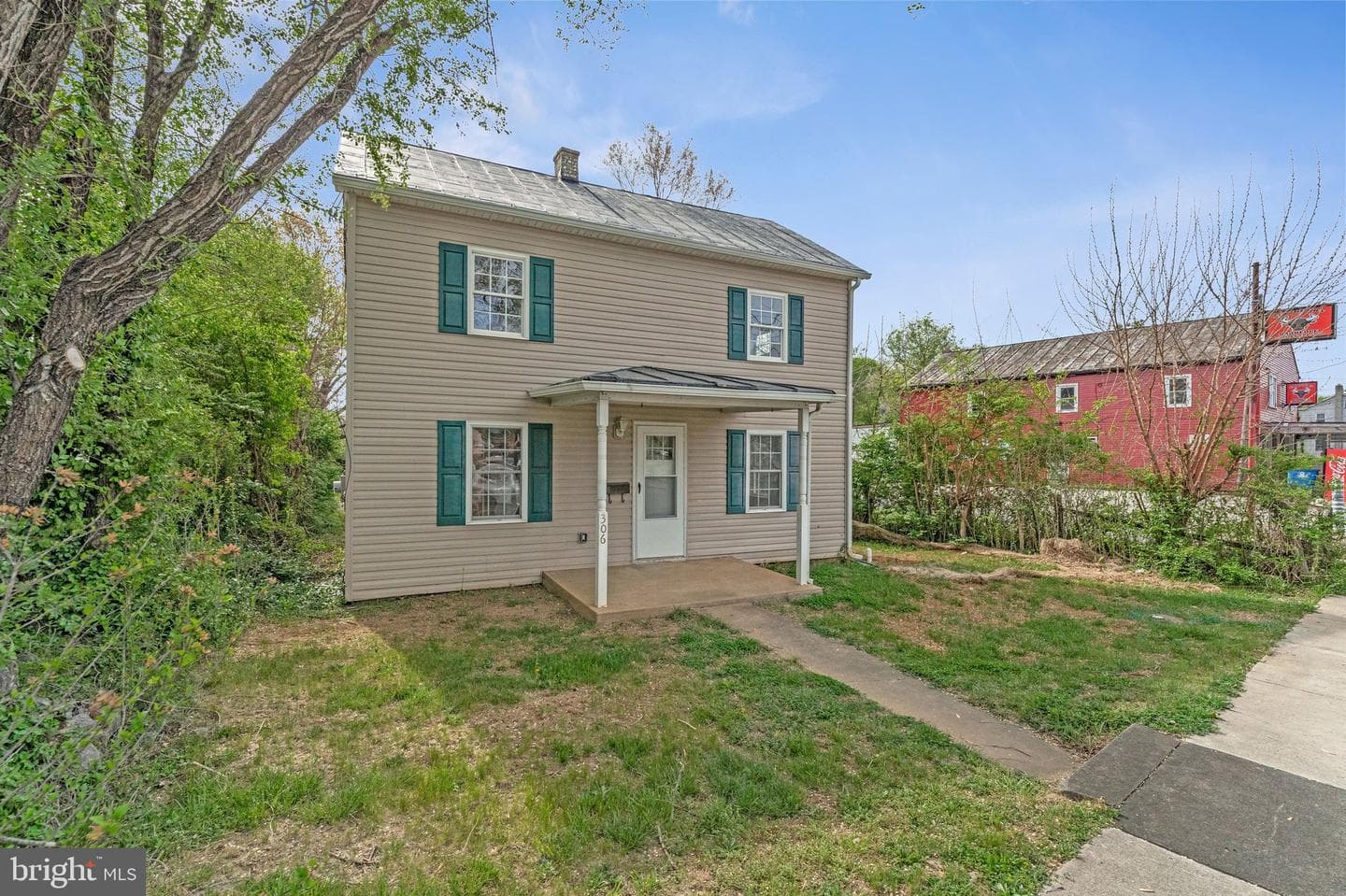 306 N Buckmarsh Street photo 32