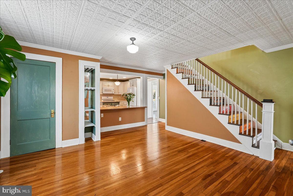 209 Rice Street photo 17