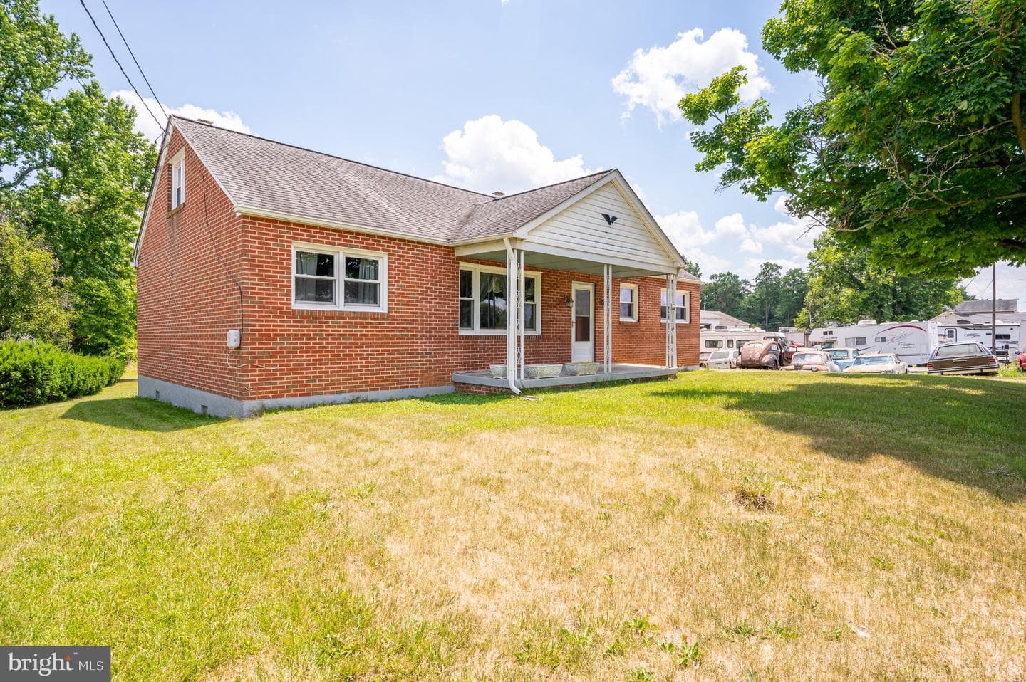 6073 Lord Fairfax Highway photo 28