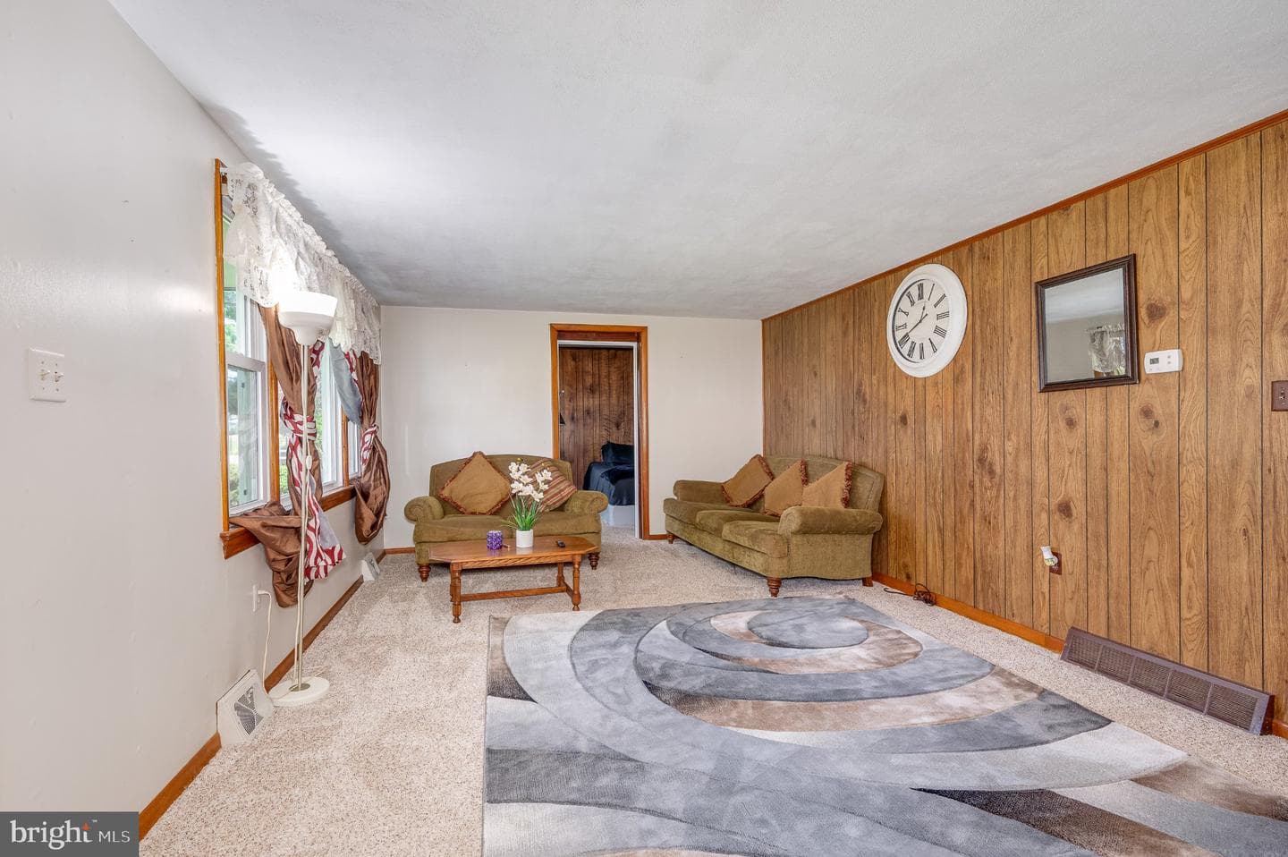 6073 Lord Fairfax Highway photo 43