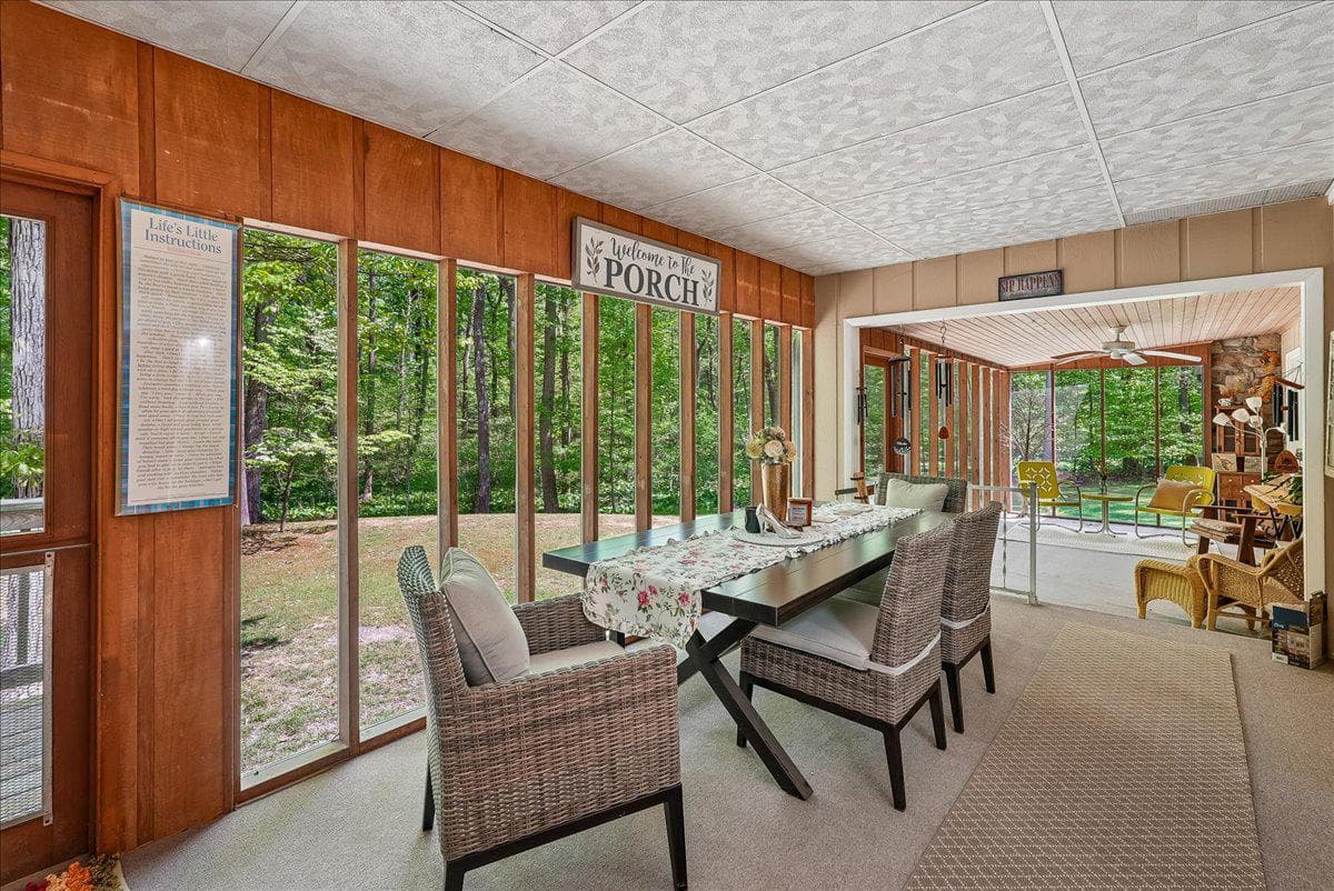 98 Cliff Lane photo 14