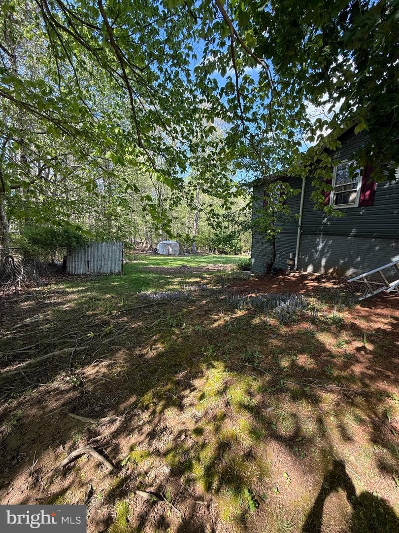 47 Evergreen Lane photo 5