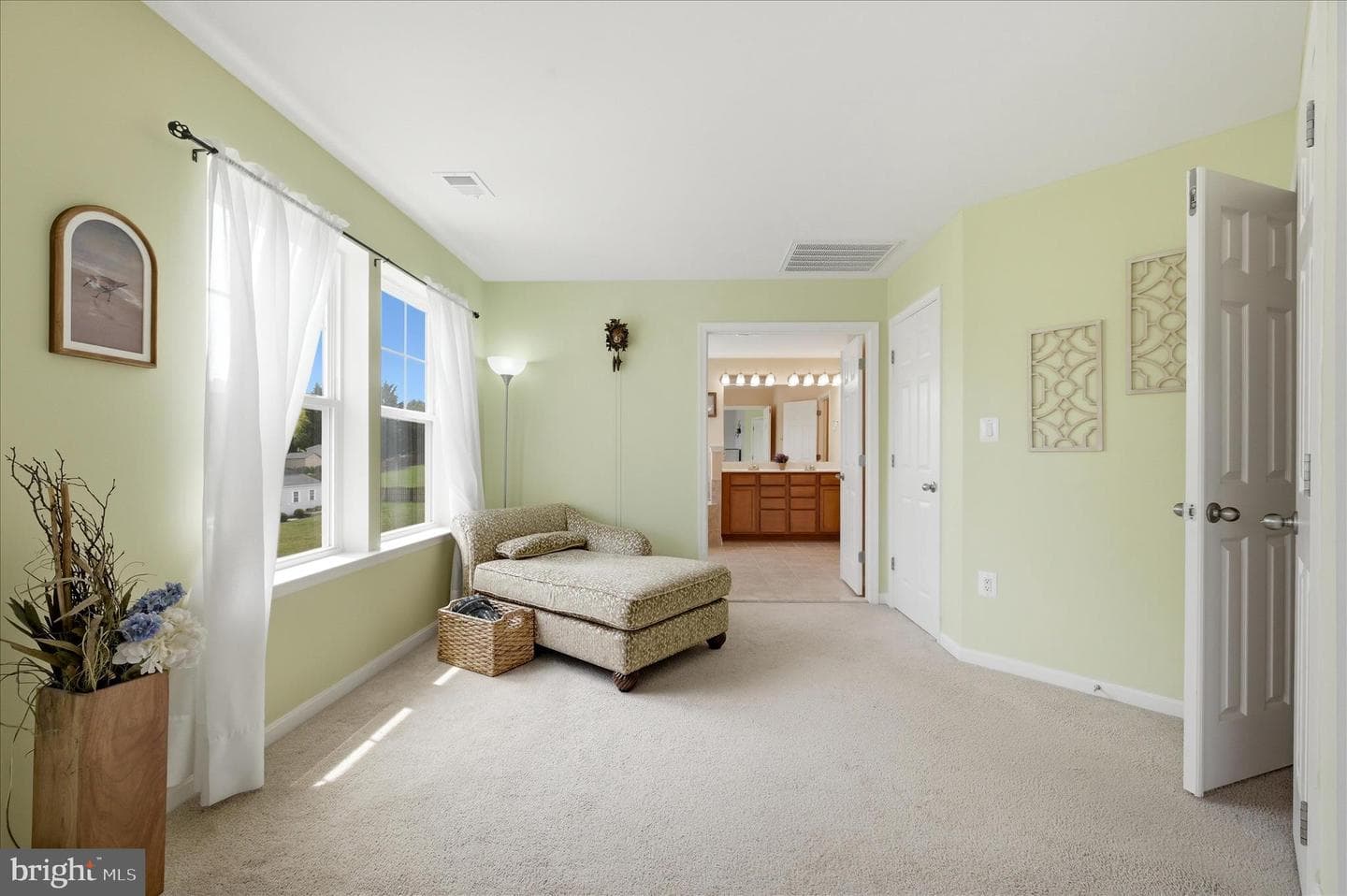 412 Delany Court photo 18