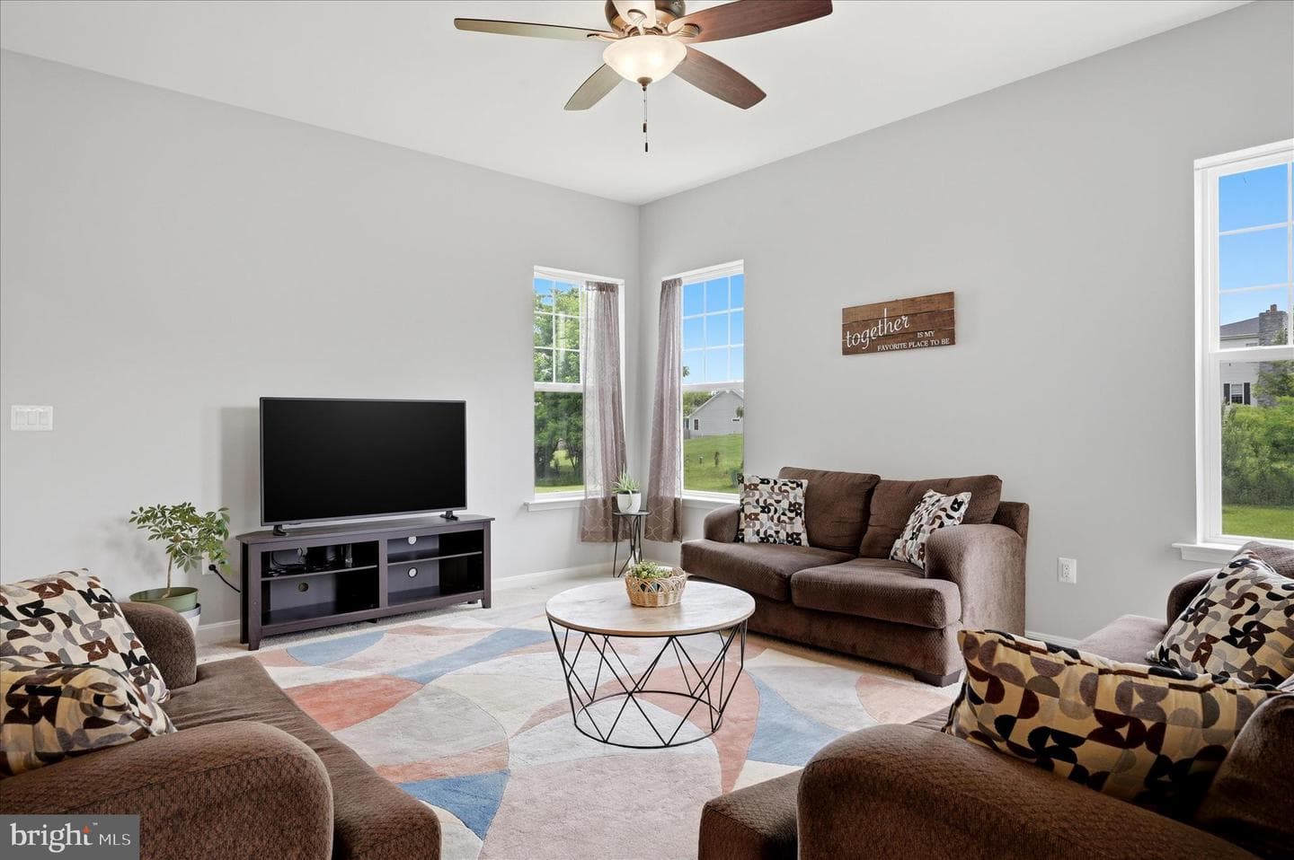 412 Delany Court photo 29