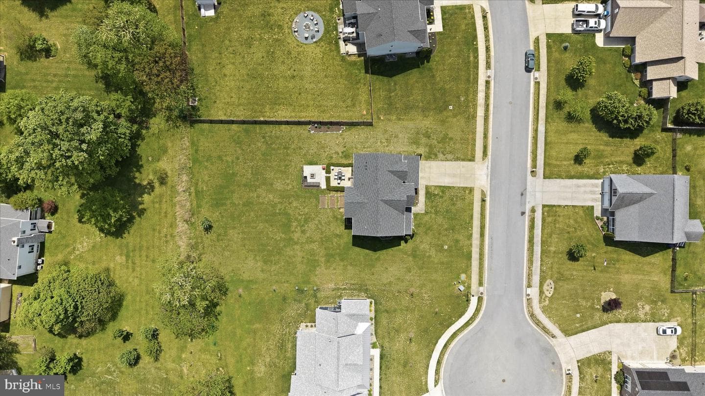 412 Delany Court photo 88