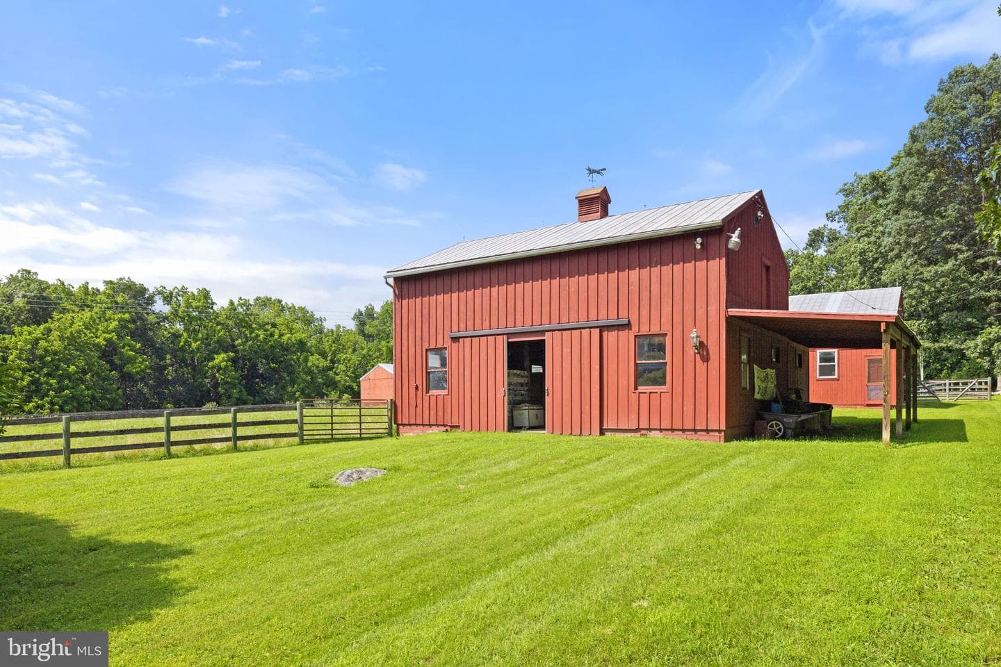 961 Summerville Road photo 31
