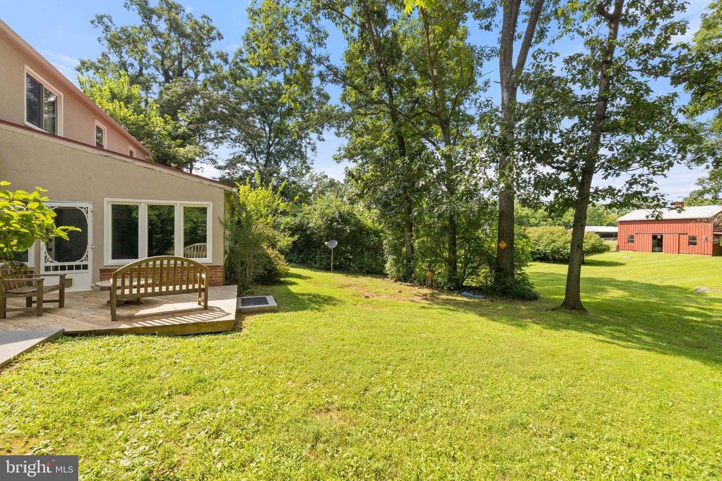 961 Summerville Road photo 7